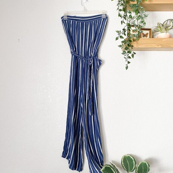 BECOOL Navy Blue Stripe Jumpsuit Sleeveless Size Medium - Picture 1 of 4